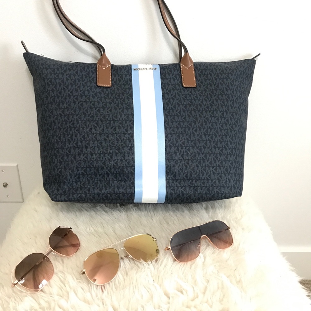 Micheal Kors bag